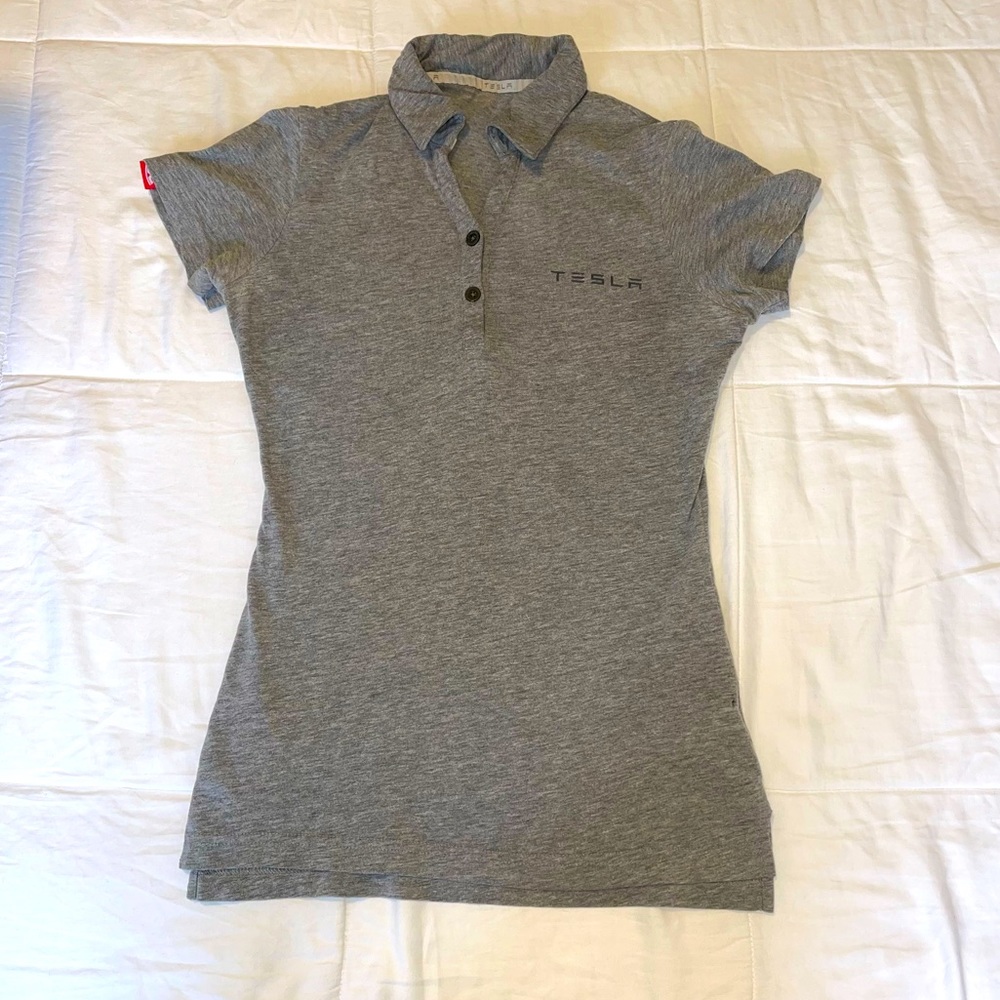 Tesla gray women’s polo, small